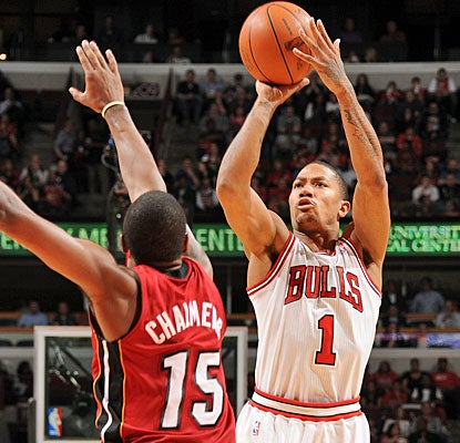 Derrick Rose is back in action for Chicago, but makes no impact, shooting 1 of 13 for two points. (Getty Images)