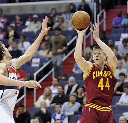 Luke Harangody leads the way for Cleveland with team highs in points (16) and rebounds (10). (AP)