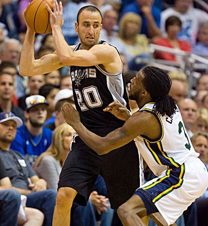 San Antonio's Manu Ginobili tallies six assists in the first half and finishes with 10. (US Presswire)