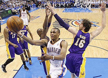 After a sloppy first 46 minutes, Russell Westbrook and the host Thunder slip by the Lakers.  (AP)