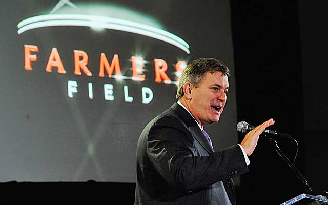 AEG President Tim Leiweke has told city officials a sale won't derail L.A.'s NFL aspirations. (Getty Images)