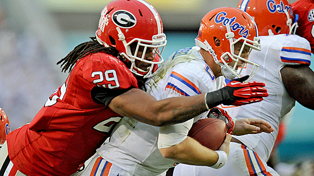 Jarvis Jones records one of his three sacks. (US Presswire)