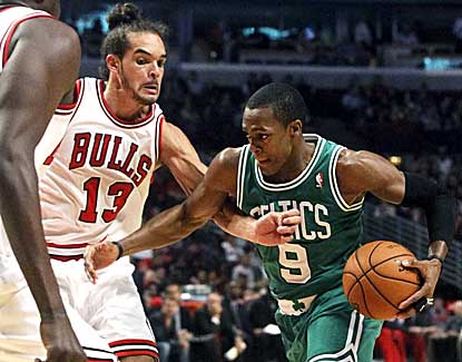 Rajon Rondo had 20 points and 10 assists to lead the Celtics to a 101-95 win in Chicago on Monday. (AP)