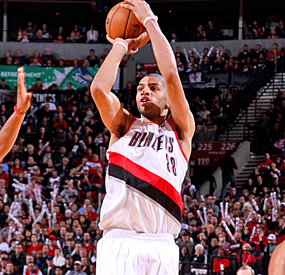 Nicolas Batum is a monster against the Rockets, putting up 35 points as the Blazers come back to win in overtime.  (US Presswire)