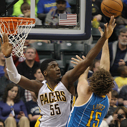 Roy Hibbert scores 10 points, grabs 11 boards and registers a career-best 11 blocks as the Pacers defeat the Hornets. (US Presswire)