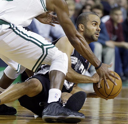 Tony Parker puts up a season-best 26 points against the Celtics to help the Spurs improve to 9-3. (AP)
