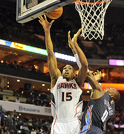 Al Horford has a big game for the Hawks, scoring 26 points to go with 13 rebounds in an Atlanta win.  (US Presswire)