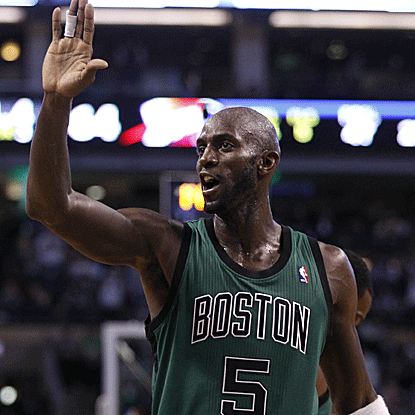 Kevin Garnett scores 18 points and grabs nine rebounds as the Celtics snap a two-game mini  losing streak. (US Presswire)