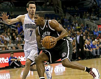 Brooklyn's Joe Johnson scores 22 points to lead the Nets to their fifth consecutive victory. (AP)