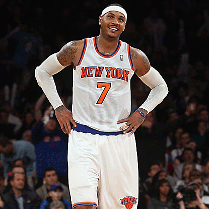 Carmelo Anthony returns to the Knicks' lineup after a two-game absence (cut finger) and scores a game-high 34 points. (Getty Images)