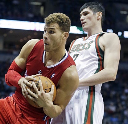 Blake Griffin (18 points, 11 rebounds) and the red-hot Clippers are too much for Ersan Ilyasova and the Bucks. (AP)