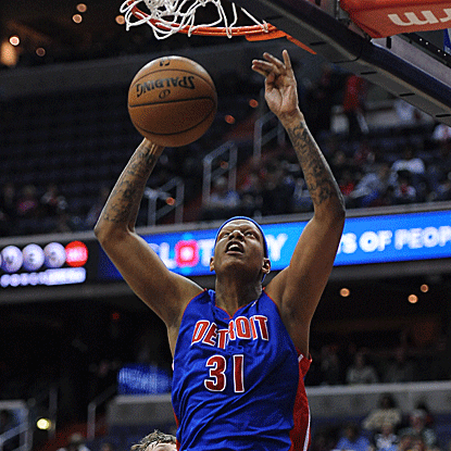 Charlie Villanueva comes off the bench to score a team-high 19 points in the Pistons' second straight win vs. the Wizards. (US Presswire)