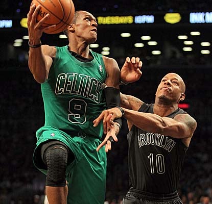 Rajon Rondo makes it through an entire game vs. the Nets, pouring in 19 points in the Celts' visit to Barclays. (Getty Images)