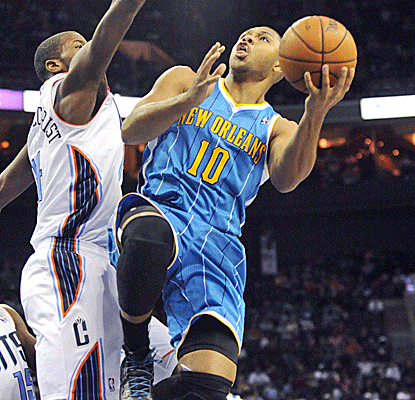 Eric Gordon scores 24 points to go with seven assists in his season debut, leading a Hornets rally. (US Presswire)