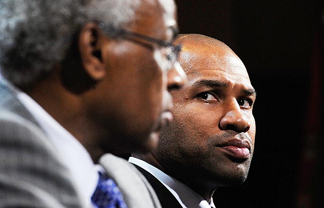 Derek Fisher's (right) mistrust of Billy Hunter (left) has caused some turmoil within the union. (Getty Images)