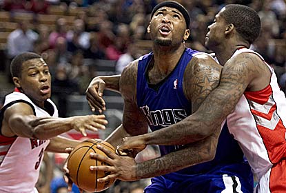 DeMarcus Cousins breaks out his best game of the season with 31 points, and matches his career high with 20 boards. (AP)