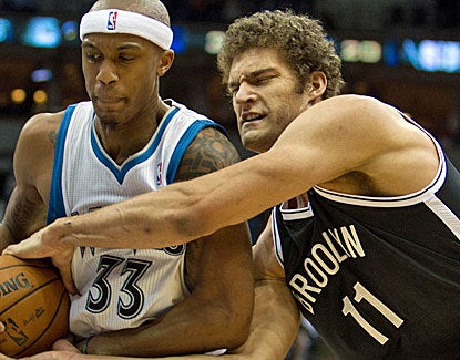 Brook Lopez strengthens his case for a spot on the All-Star team with 22 points on 10-for-16 shooting. (US Presswire)