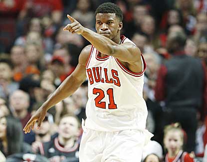 Jimmy Butler secures a double-double with 16 points and 12 boards in a win over Golden State. (AP)