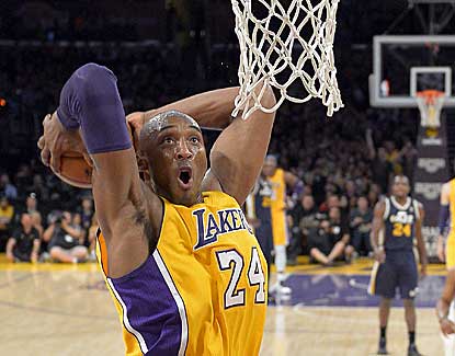 Kobe Bryant was a rebound short of a triple-double with 14 points, 14 assists and nine boards. (AP)