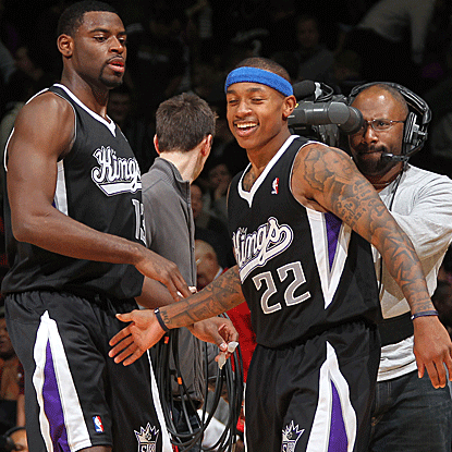 Isaiah Thomas scores 22 points, including the game-winning basket, to snap the Kings' four-game skid. (Getty Images)