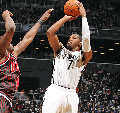 Joe Johnson finishes with 13 points as the Nets bounce back from a loss against Miami to handle the Bulls.  (Getty Images)