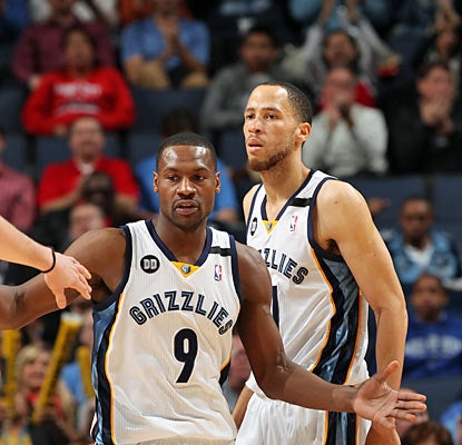 Tony Allen (9) notches a season-high 19 points and also grabs nine rebounds in the win. (Getty Images)