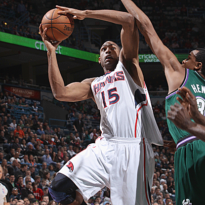 Horford scores 23 points, including the game-winning basket, to lead the Hawks to a win vs. the Bucks. (Getty Images)