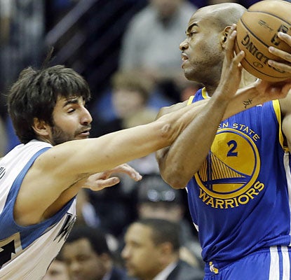 Ricky Rubio (16 points, 11 assists, eight boards) can't do enough to stop Jarrett Jack (23 points) and the Warriors. (AP)