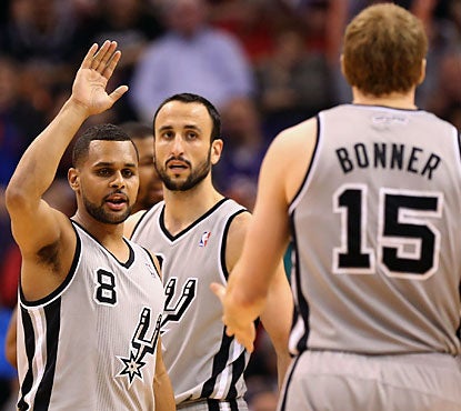 San Antonio keeps on rolling despite Tony Parker's absence. Six Spurs score in double figures in the win. (Getty Images)