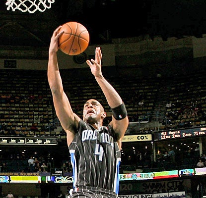Arron Afflalo hurts the Hornets singlehandedly by scoring five key points in the final 38 seconds. (Getty Images)