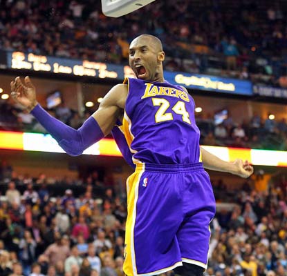 Kobe Bryant dominates the Hornets to the tune of 42 points, saving LA from an embarrassing loss.  (USATSI) 
