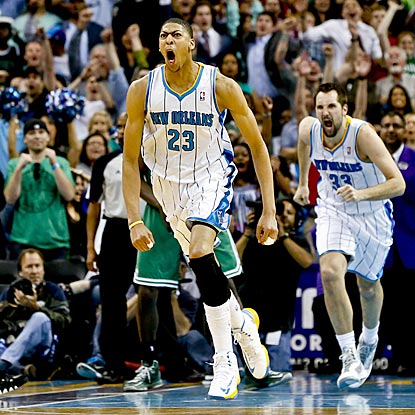 Anthony Davis exults after his follow puts New Orleans ahead with less than a second remaining in regulation.  (USATSI)