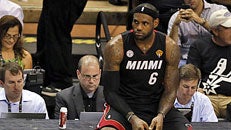 Finals Game 6: SA-MIA, 9 ET