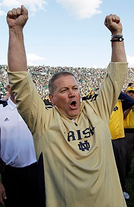 Brian Kelly is 1-0 and the Irish might finally have a D that can stop other teams. (AP)