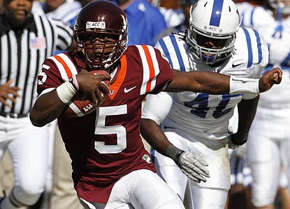 Hokies quarterback Tyrod Taylor finishes with 327 yards of total offense, 119 more than the entire Duke team. (AP)