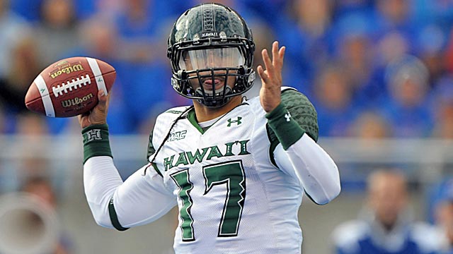 Behind Bryant Moniz's accurate arm, Hawaii is the preseason favorite to win the WAC. (US Presswire)