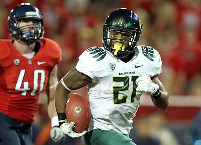 LaMichael James scorches Arizona for 288 yards on the ground, breaking Ontario Smith's school record set in 2001.  (Getty Images)