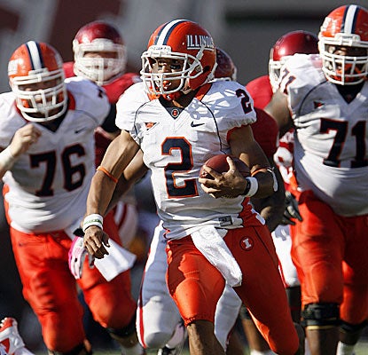 Quarterback Nathan Scheelhaase scorches Indiana through the air and on the ground for the surprising Illini.  (US Presswire)