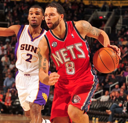 Deron Williams notches 35 points, the most he has totaled since being traded to the Nets during last season.  (Getty Images)
