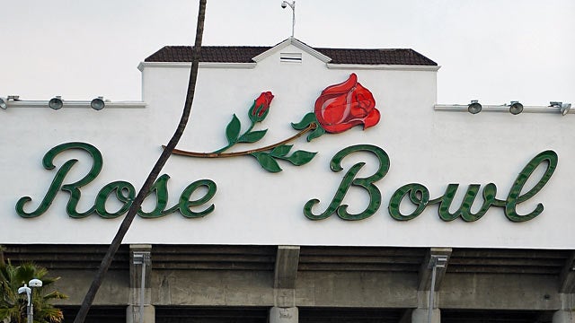 A plus-one playoff system would make the Rose Bowl a de facto semifinal venue. (Getty Images)