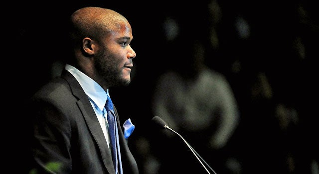 Michael Robinson, a former Penn State QB, spoke at Joe Paterno's memorial service. (US Presswire)