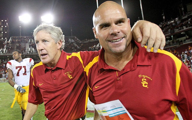 Nick Holt was Pete Carroll's DC at Southern Cal before taking the same job at Washington. (Getty Images)