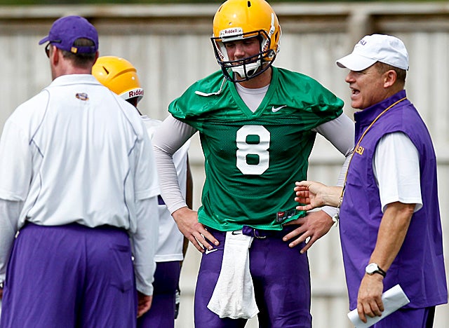 With five RBs behind him, QB Zach Mettenberger has some help in his first year starting for LSU. (US Presswire)
