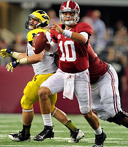 AJ McCarron throws two touchdowns as Alabama wins its 11th consecutive season opener. (US Presswire)