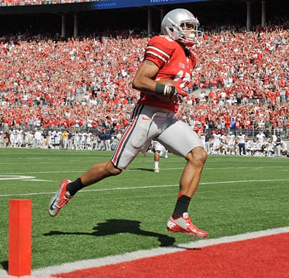 Devin Smith cruises into the end zone with a 72-yard touchdown that puts Ohio State ahead to stay.  (Getty Images)