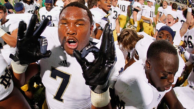 Stephon Tuitt and the Irish march into East Lansing and end the Spartans' home win streak. (Getty Images)