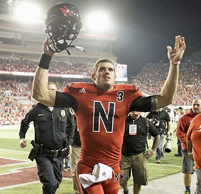 Taylor Martinez and the Huskers escape with a win despite trailing by as many as 17 points against the Badgers. (AP)