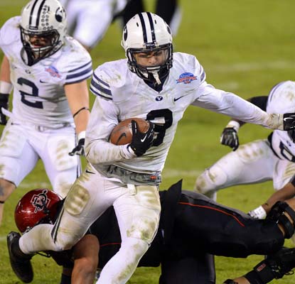 Kyle Van Noy finds the end zone twice, this time on an interception return, as BYU wins in a defensive struggle.  (US Presswire)