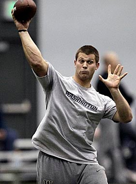 Jake Locker shows the pros some big improvement. (AP)