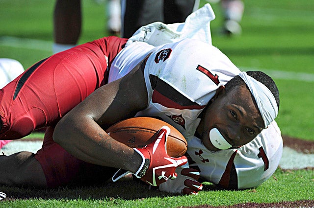 Jeffery has the size and ability to make acrobatic catches that should intrigue NFL coaches. (US Presswire)